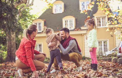 Advantages of Hiring A Real Estate Agent in the Fall